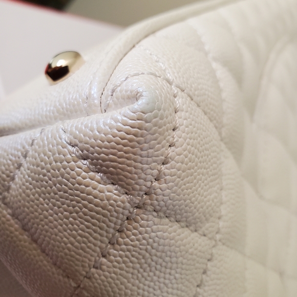 Chanel coco handle iridescent white gold hw small bag - Picture 6 of 14